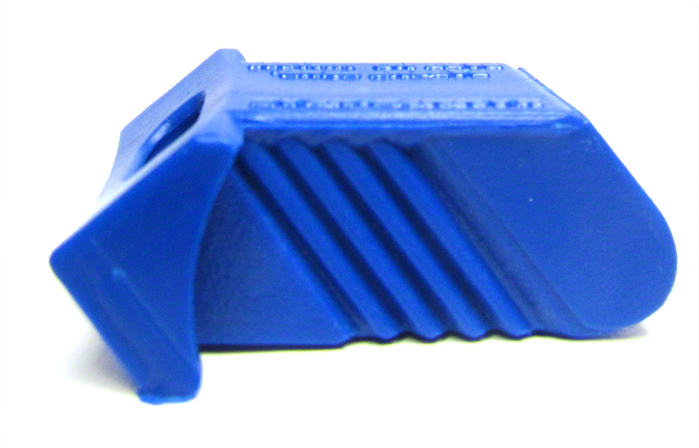 HammerHead Shark Cleats Set Of 4 No Slip Debris Bag