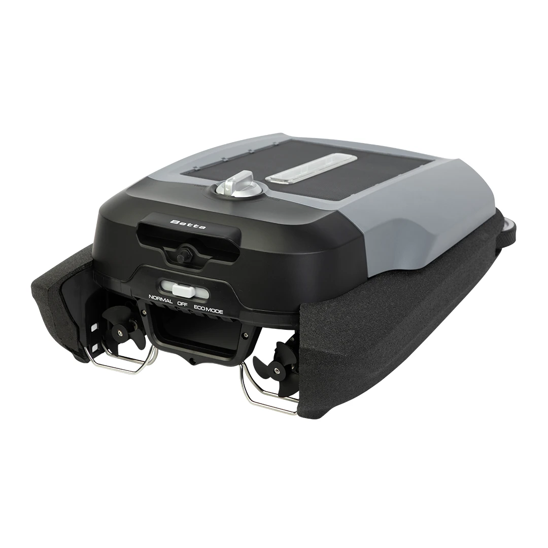 Betta Flex - Solar-Powered Robotic Pool Skimmer by Betta
