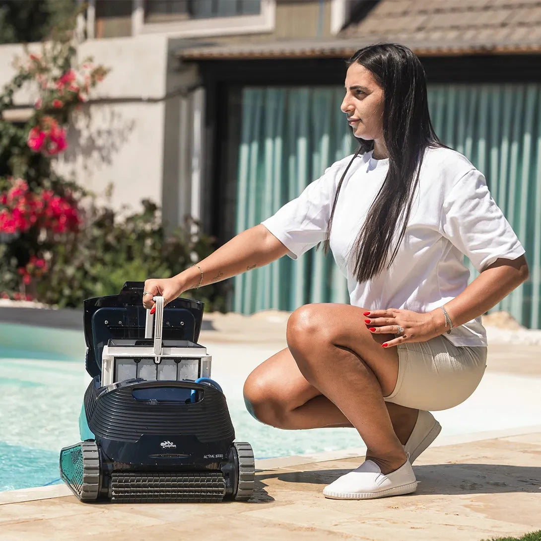 Dolphin Active 3000 by Duckies Pool Supply