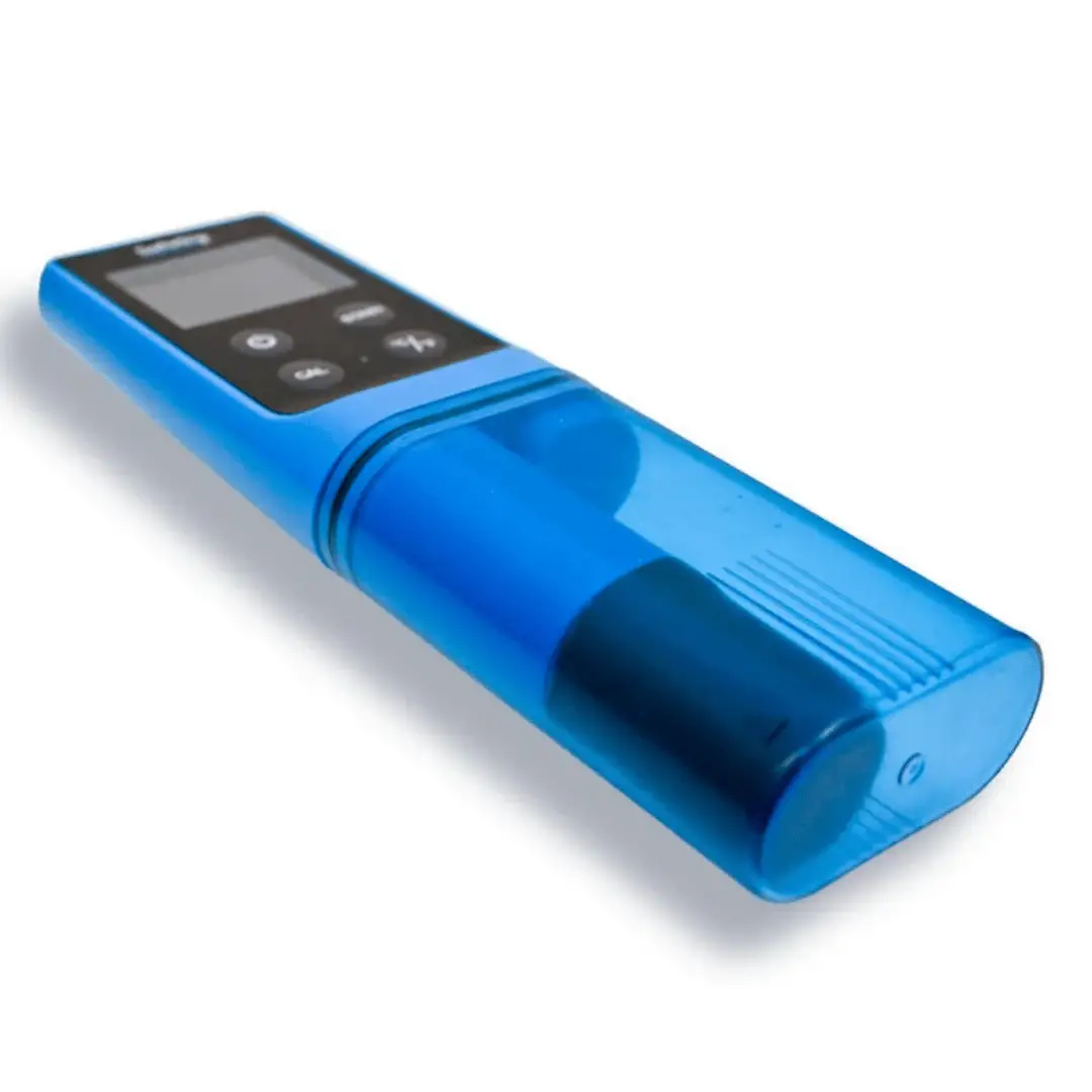 Solaxx SafeDip 6 in 1 Digital Chemistry Reader MET20A by Solaxx