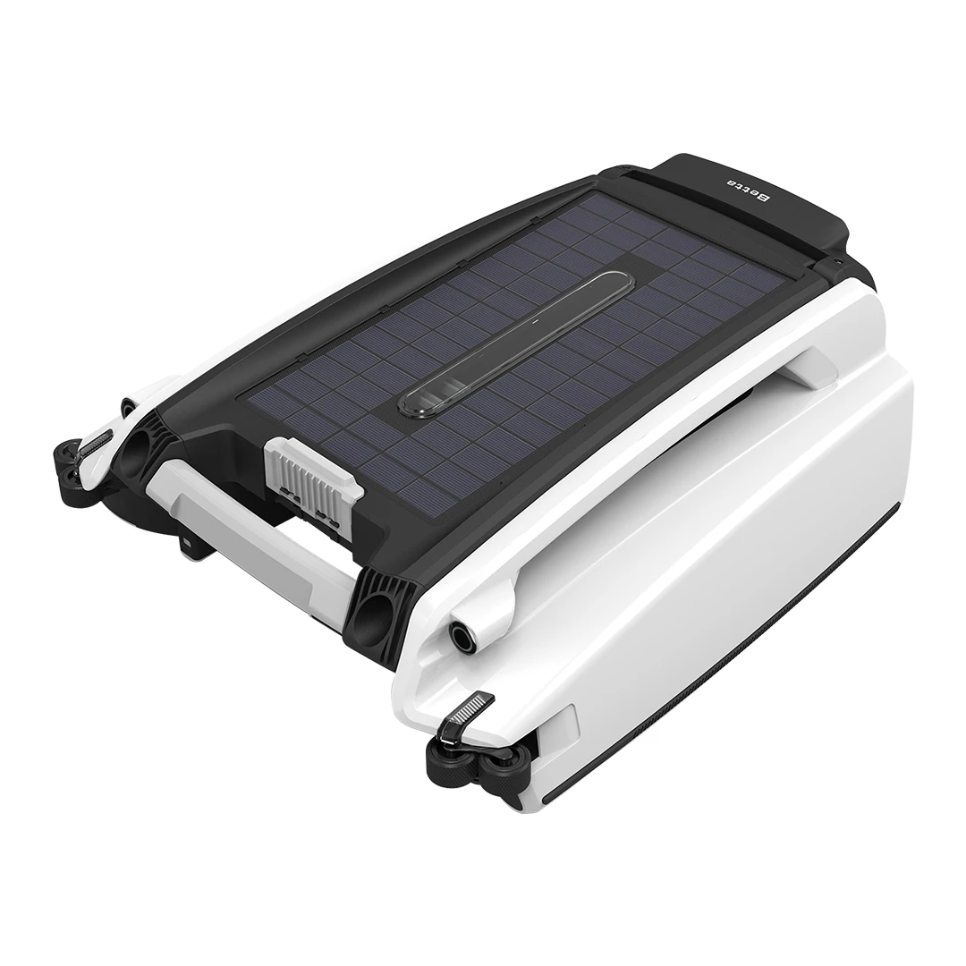 Betta SE - Solar-Powered Robotic Pool Skimmer by Betta
