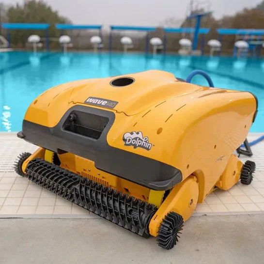 Dolphin Wave 140 by Maytronics