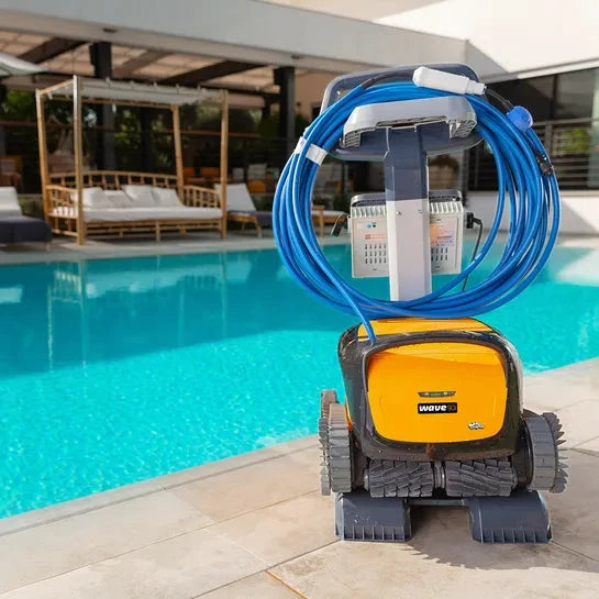 Dolphin Wave 90i by Maytronics