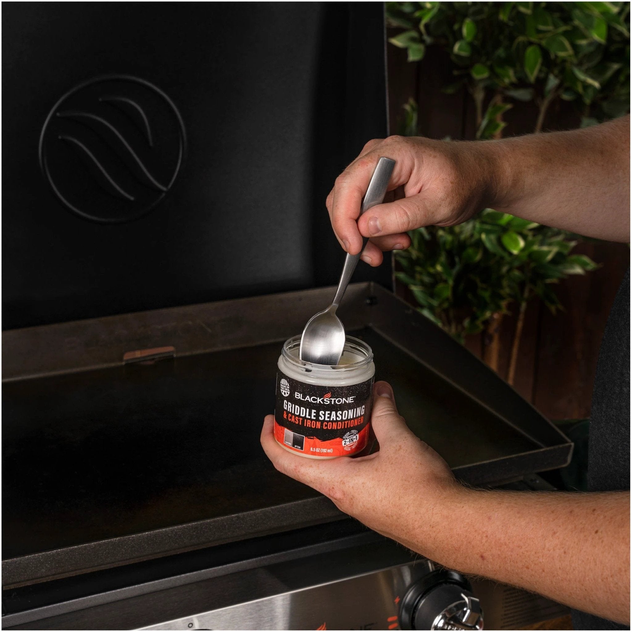 Griddle Seasoning & Cast Iron Conditioner (6.5 oz) by Blackstone Products